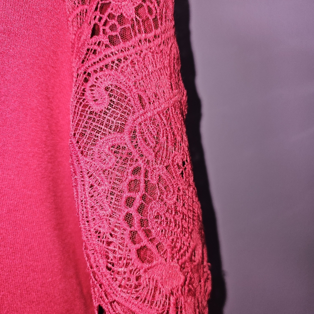 Sweater - Picture 2 of 4